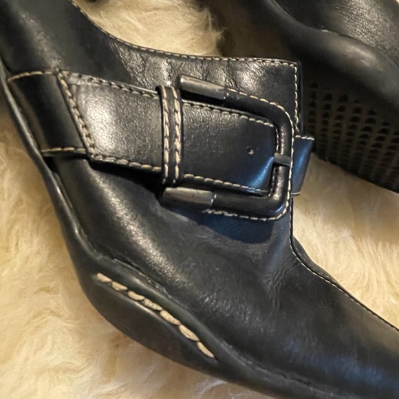Slip on Leather Shoes - Picture 3 of 7